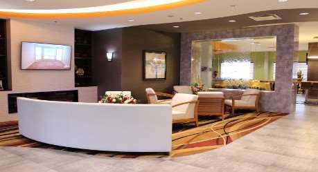 Hotel Wyndham Garden Edmonton Airport 4*