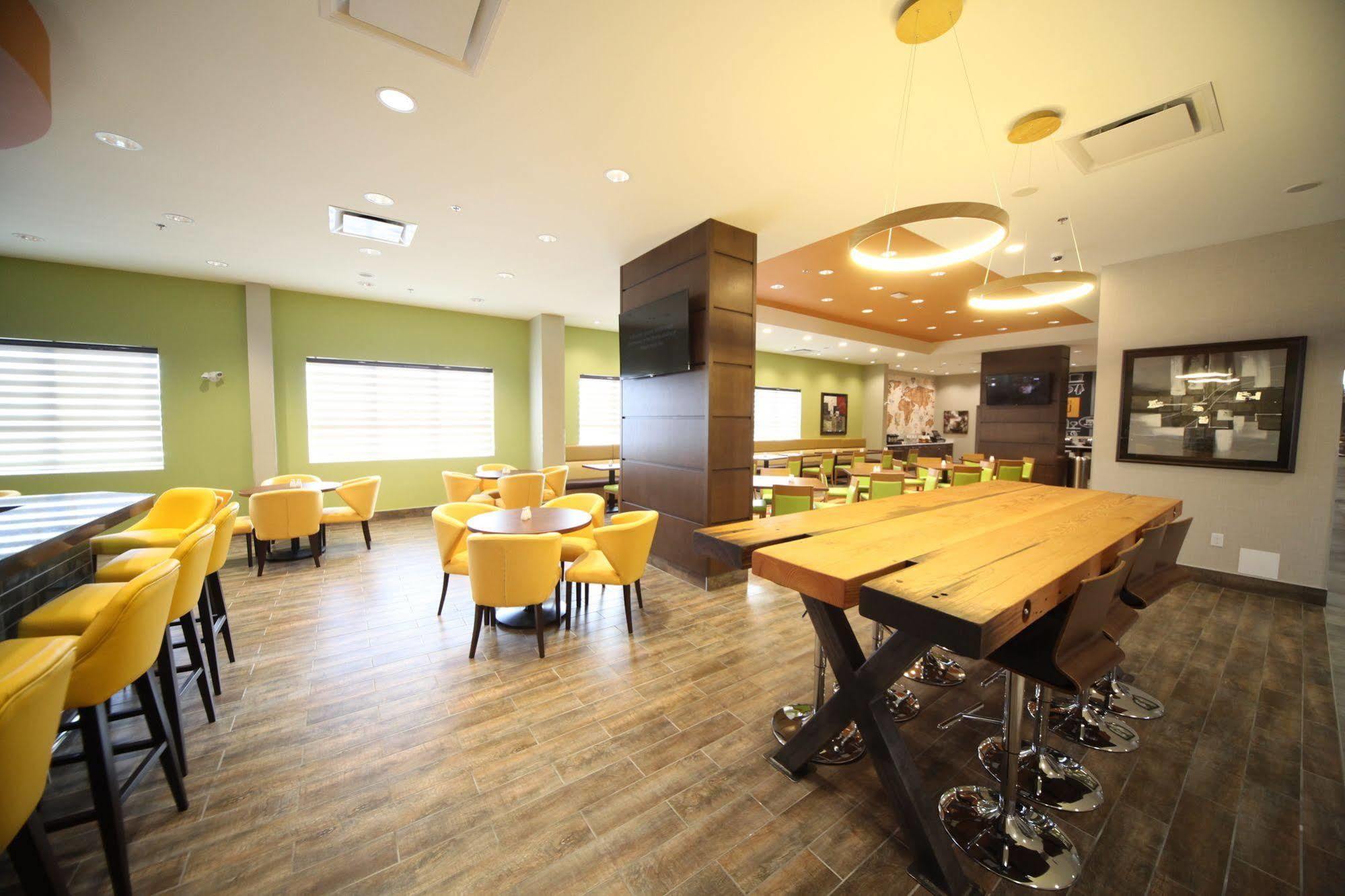 Wyndham Garden Edmonton Airport