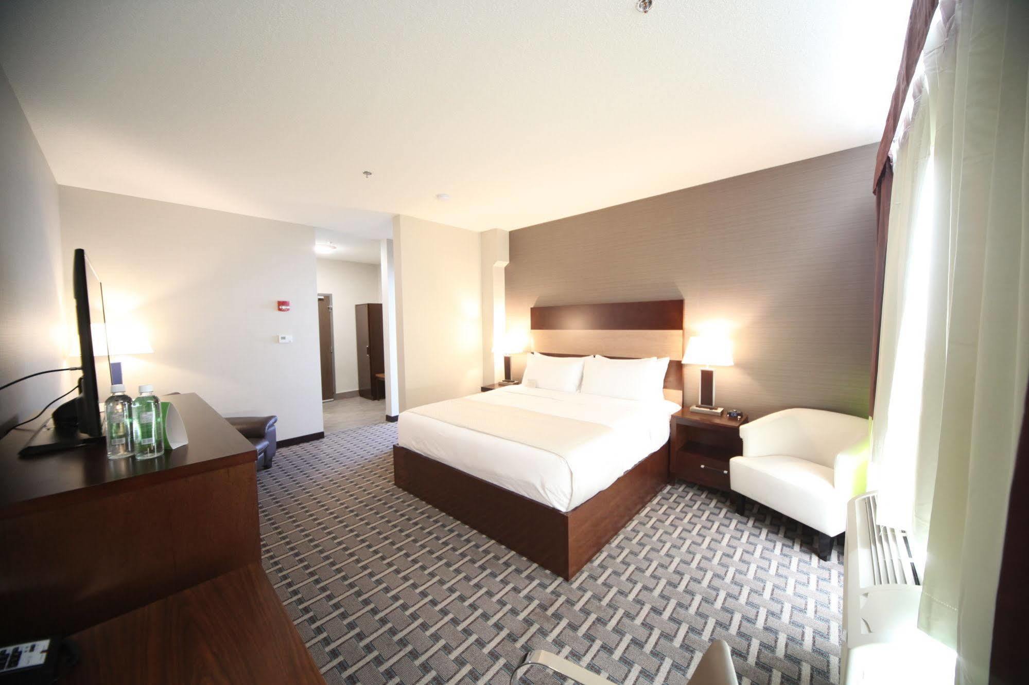 Wyndham Garden Edmonton Airport Hotel
