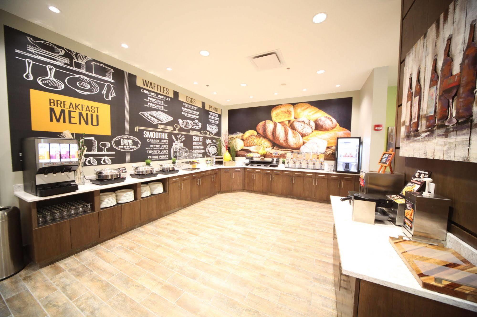 Hotel Wyndham Garden Edmonton Airport Leduc